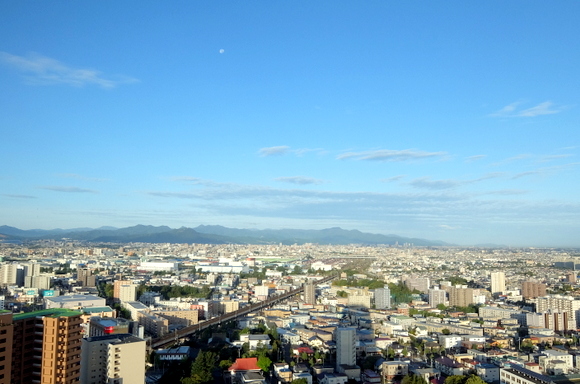 ホテルエミシア札幌から眺める朝の風景