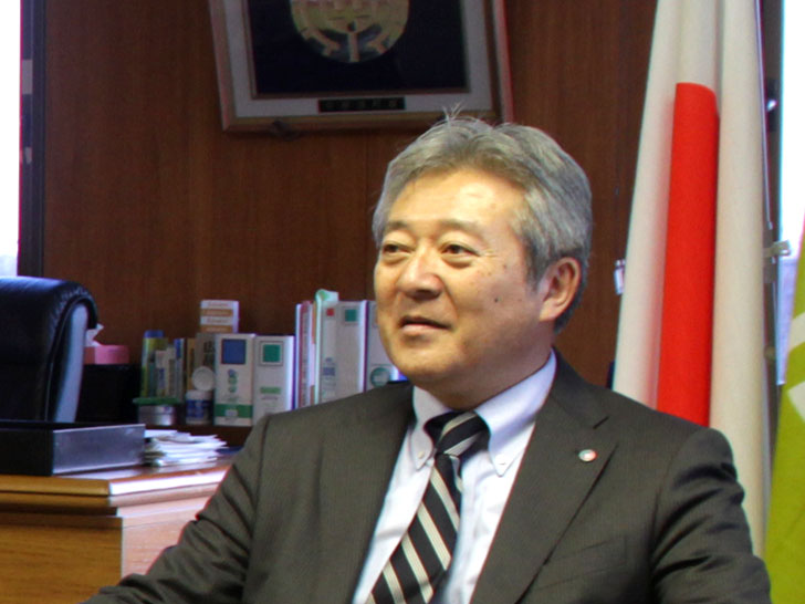 西村町長