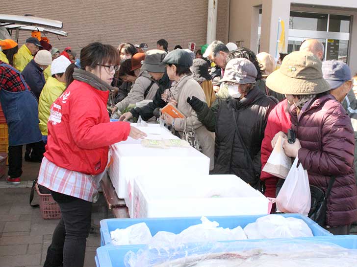 人気のイベント「軽トラ市」です