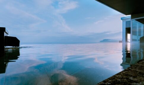函館湯の川温泉 海と灯　露天風呂