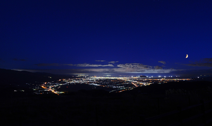 きじひき高原パノラマ展望台の夜景