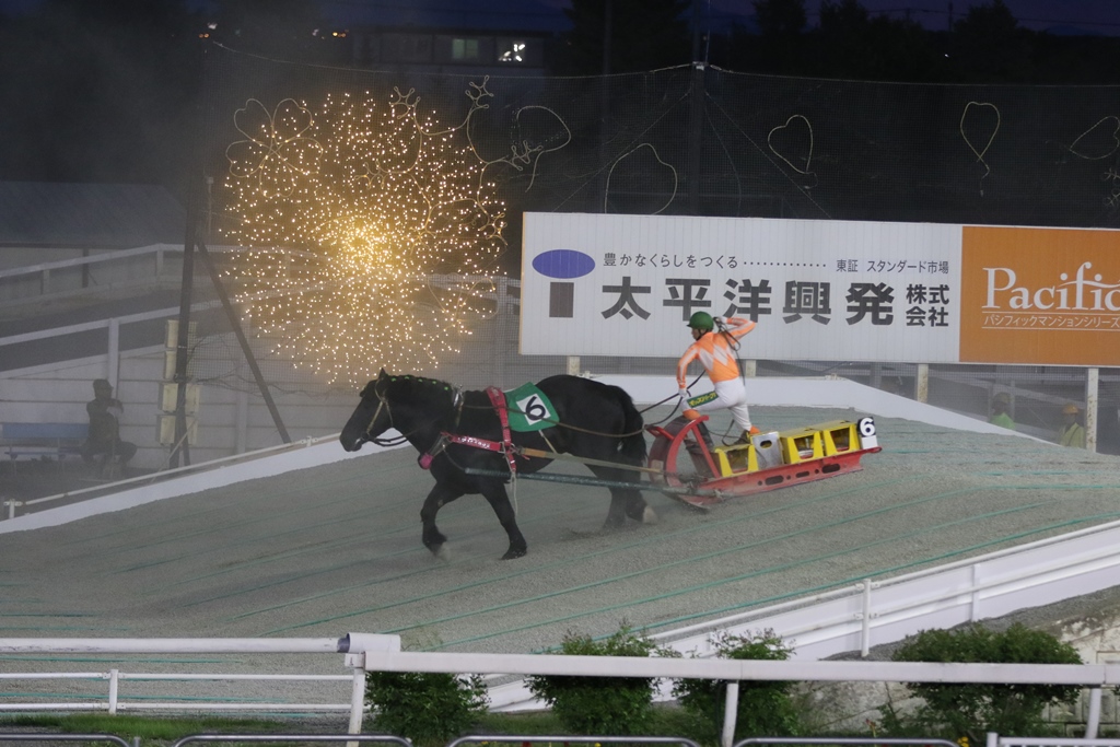 帯広競馬場　ナイター