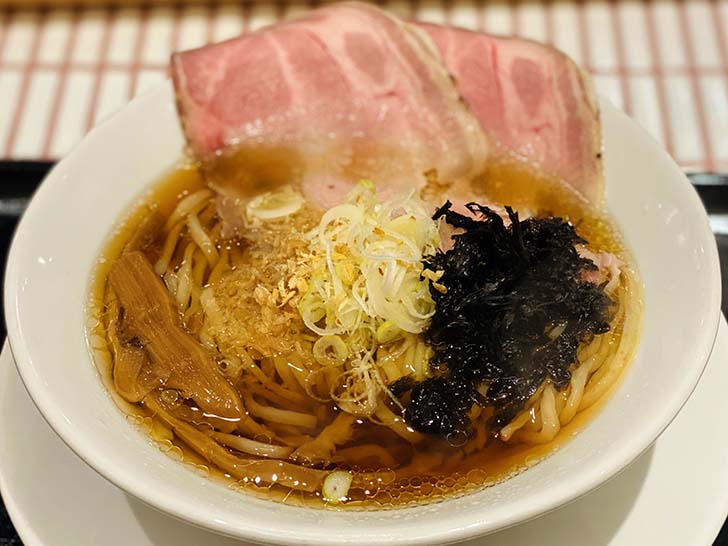 人類みな北海道　炙りホタテ醤油ラーメン