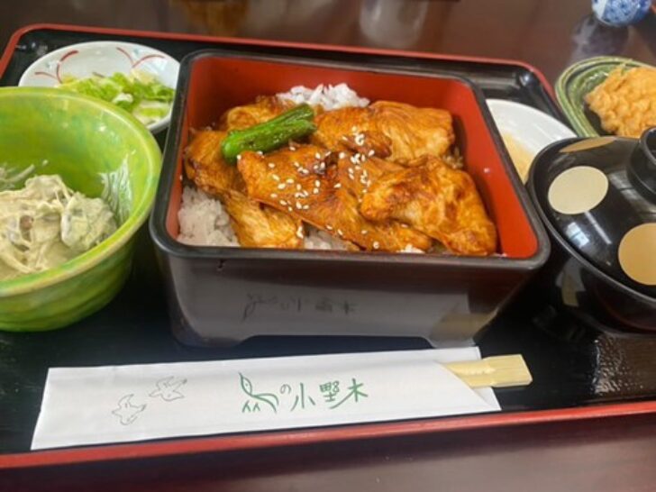 みんみさん　鳥料理　小野木　鳥重