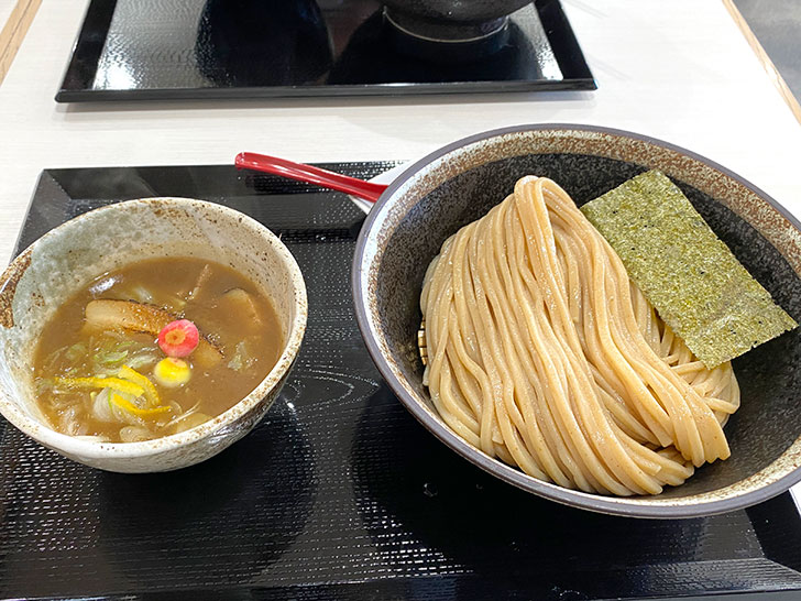 中華蕎麦辰巳屋　濃厚豚骨魚介の塩つけ麺